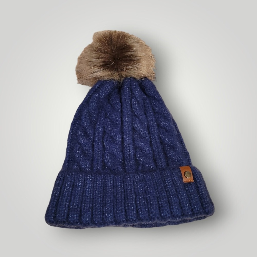 FRYE & Co. Cable Knit Beanie Faux Fur Pom Blue - ONE SIZE
